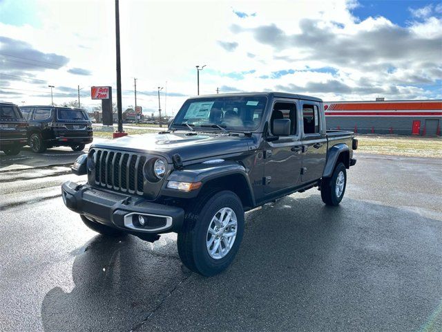 2023 Jeep Gladiator Sport S