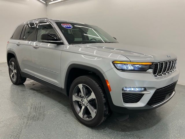 2023 Jeep Grand Cherokee 4xe Base