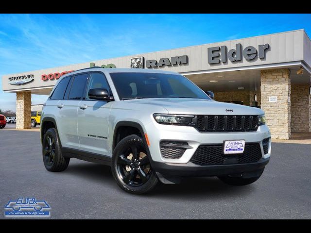 2023 Jeep Grand Cherokee Altitude