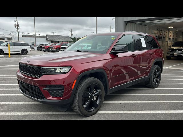 2023 Jeep Grand Cherokee Altitude