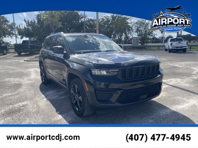 2023 Jeep Grand Cherokee Altitude