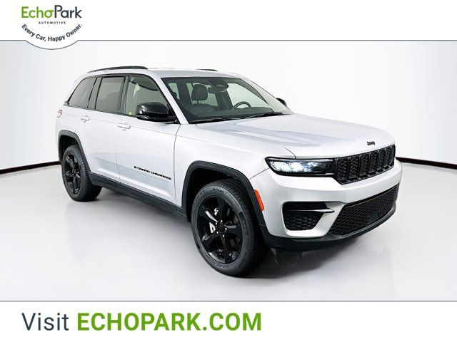 2023 Jeep Grand Cherokee Altitude