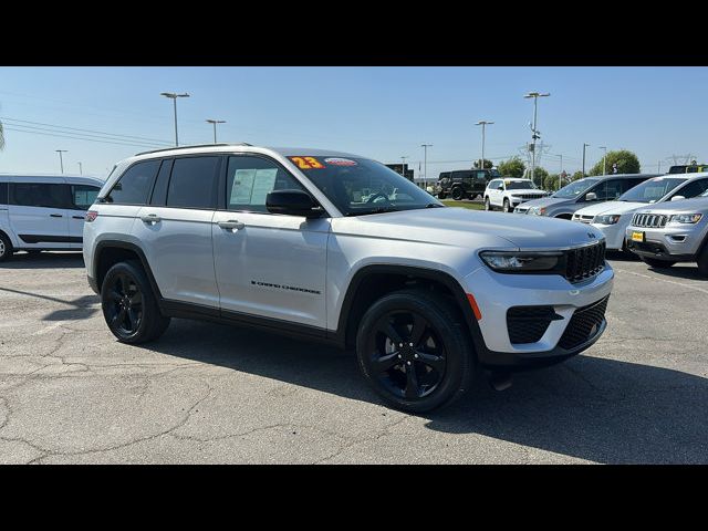 2023 Jeep Grand Cherokee Altitude