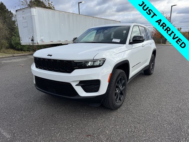 2023 Jeep Grand Cherokee Altitude