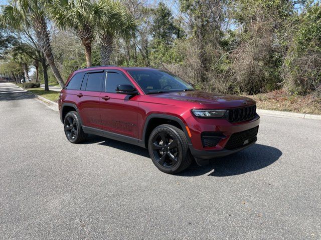 2023 Jeep Grand Cherokee Altitude