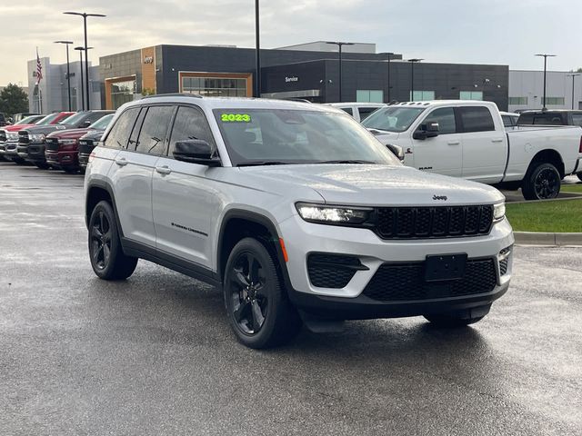 2023 Jeep Grand Cherokee Altitude