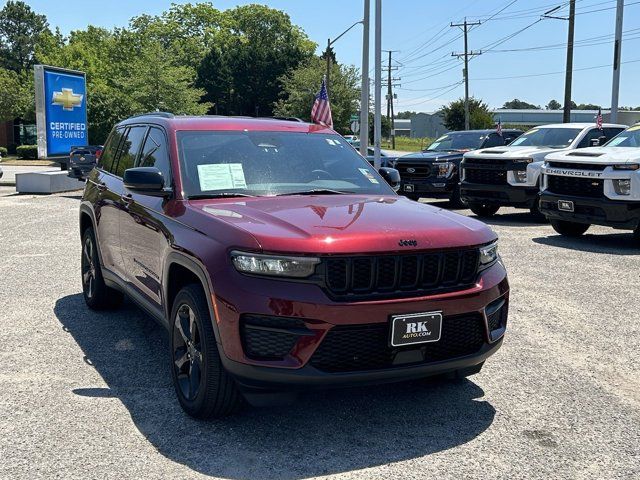 2023 Jeep Grand Cherokee Altitude