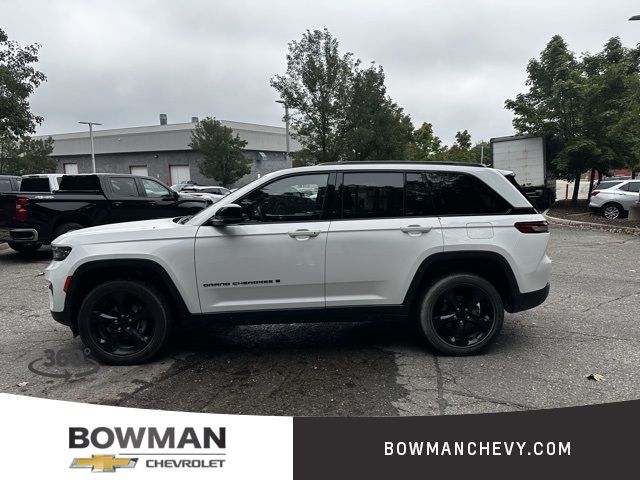 2023 Jeep Grand Cherokee Altitude