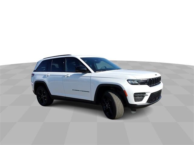 2023 Jeep Grand Cherokee Altitude