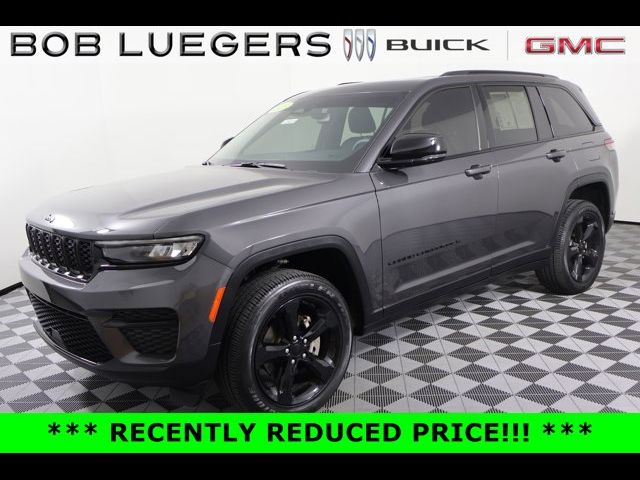 2023 Jeep Grand Cherokee Altitude