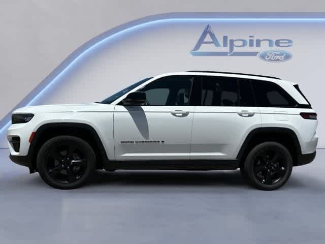 2023 Jeep Grand Cherokee Altitude