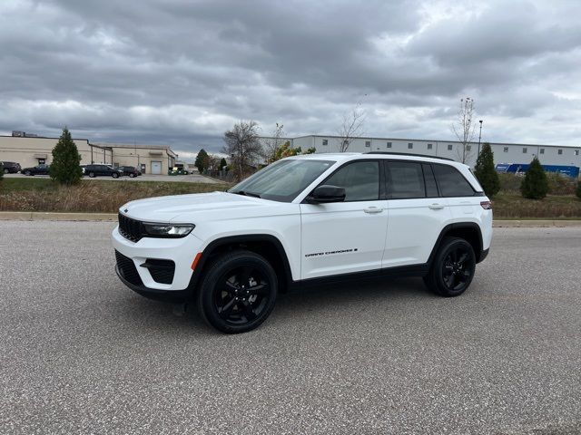 2023 Jeep Grand Cherokee Altitude