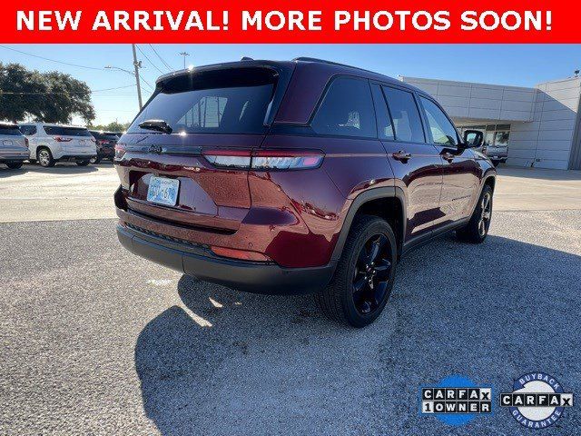 2023 Jeep Grand Cherokee Altitude