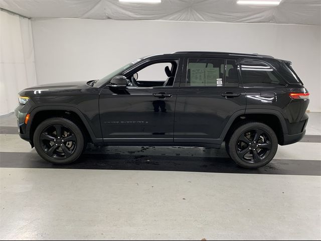 2023 Jeep Grand Cherokee Altitude