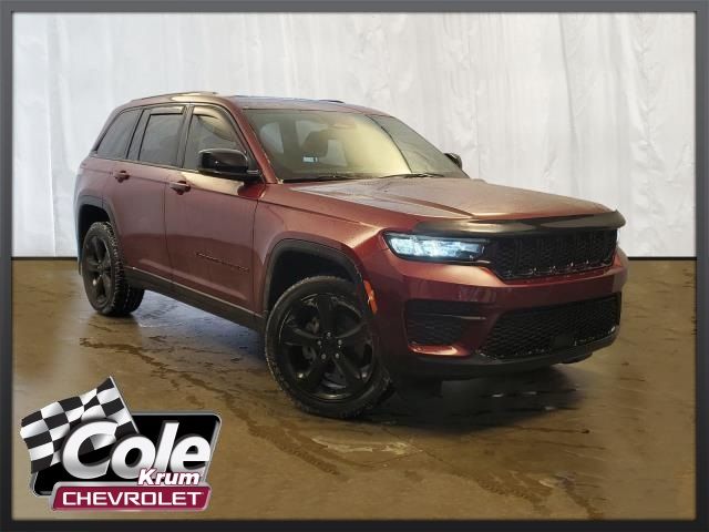 2023 Jeep Grand Cherokee Altitude