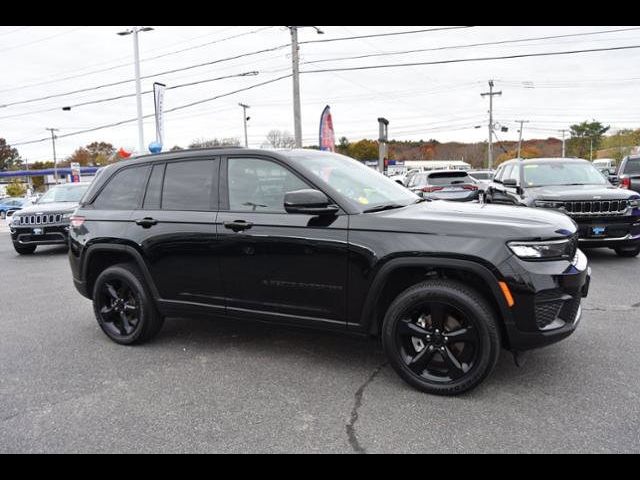 2023 Jeep Grand Cherokee Altitude