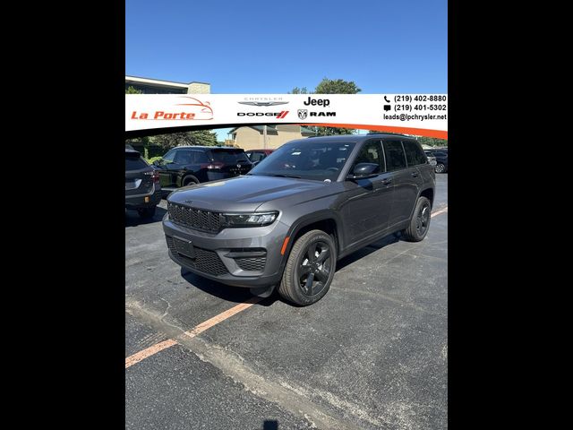 2023 Jeep Grand Cherokee Altitude