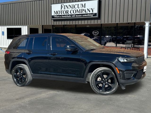 2023 Jeep Grand Cherokee Altitude