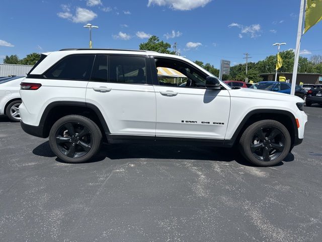 2023 Jeep Grand Cherokee Altitude