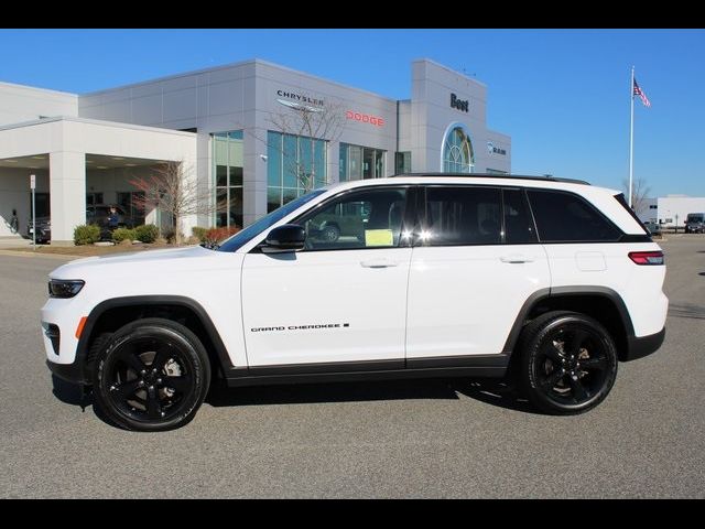 2023 Jeep Grand Cherokee Altitude