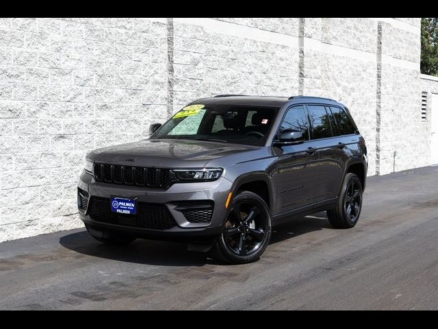 2023 Jeep Grand Cherokee Altitude