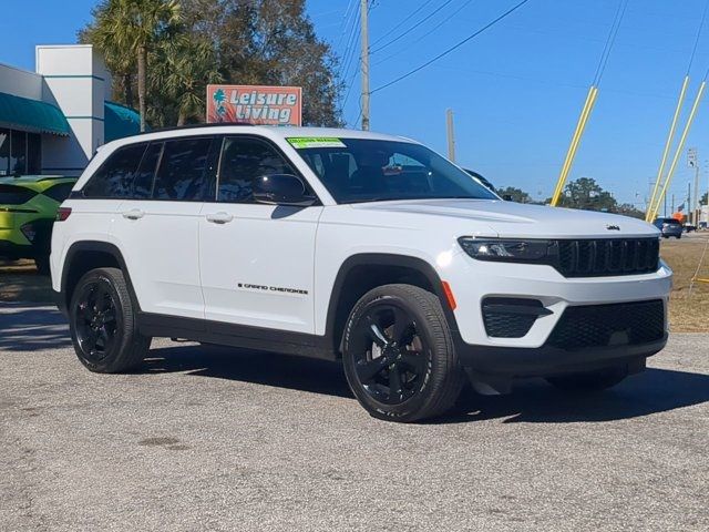 2023 Jeep Grand Cherokee Altitude