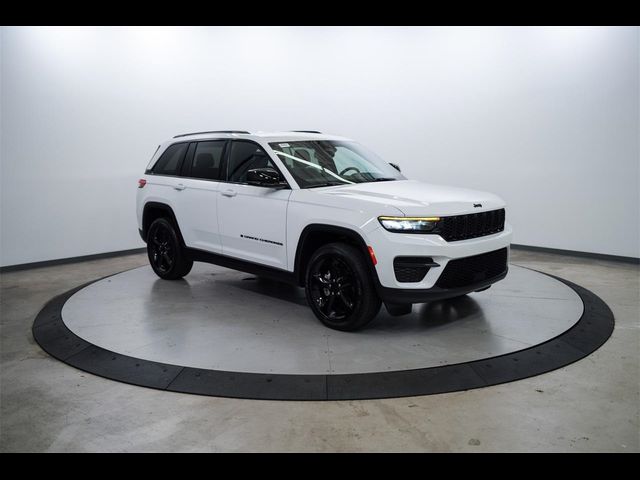 2023 Jeep Grand Cherokee Altitude