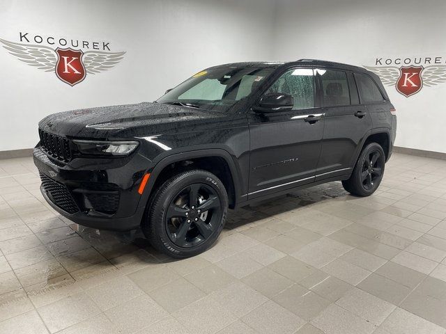 2023 Jeep Grand Cherokee Altitude