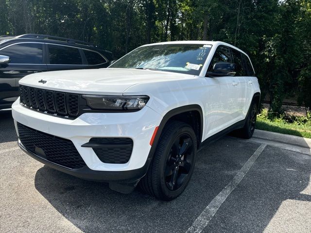 2023 Jeep Grand Cherokee Altitude