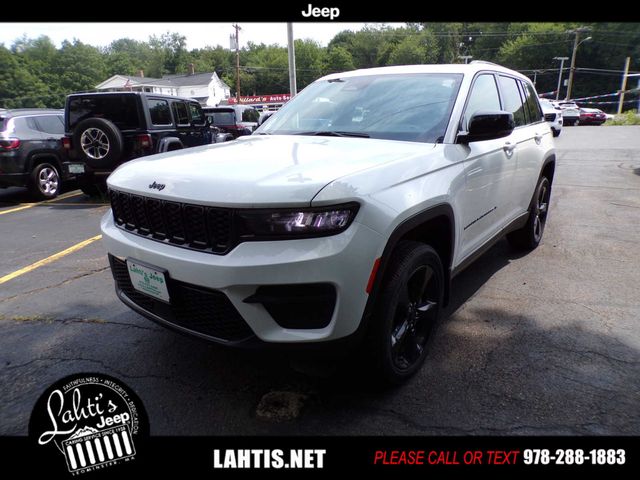 2023 Jeep Grand Cherokee Altitude