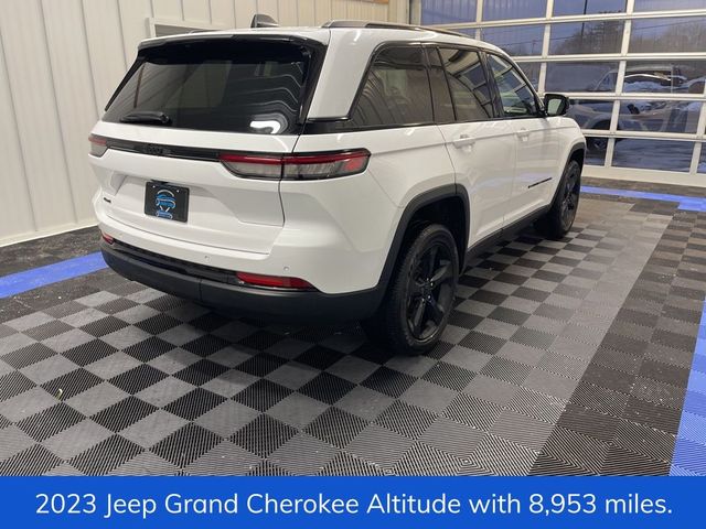 2023 Jeep Grand Cherokee Altitude