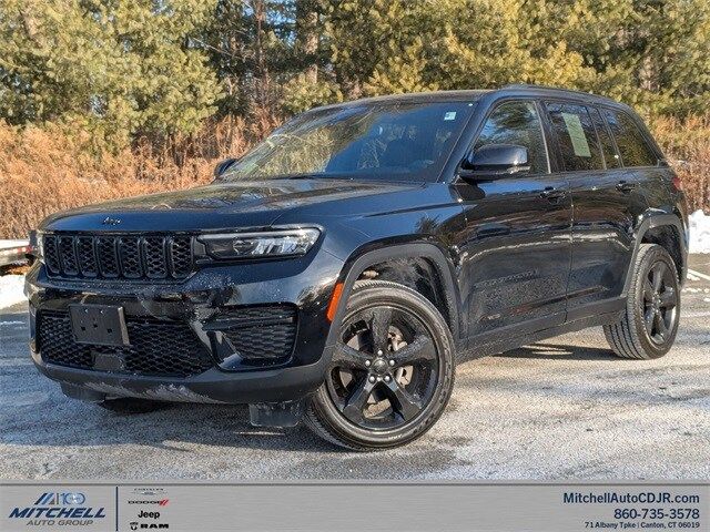 2023 Jeep Grand Cherokee Altitude