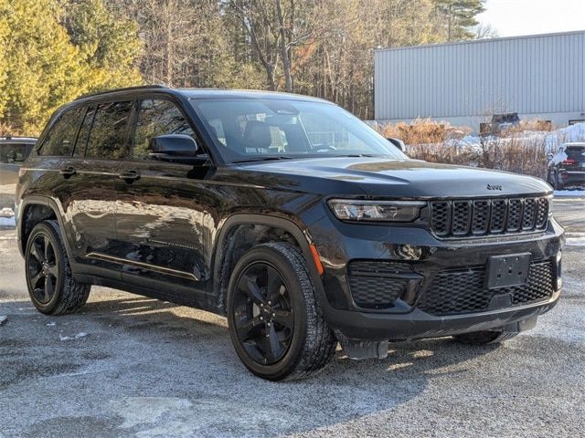 2023 Jeep Grand Cherokee Altitude