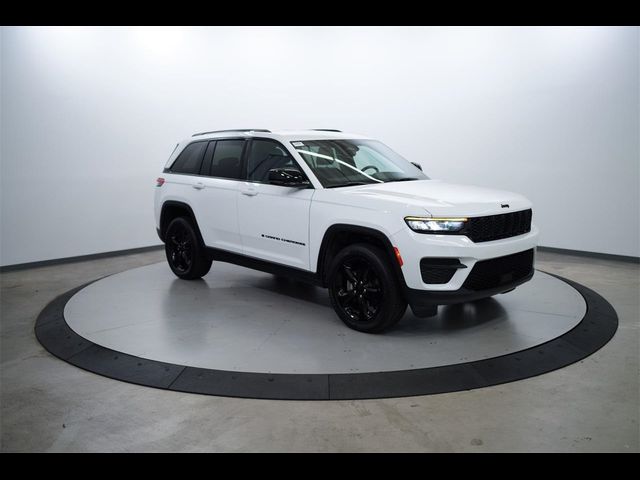 2023 Jeep Grand Cherokee Altitude