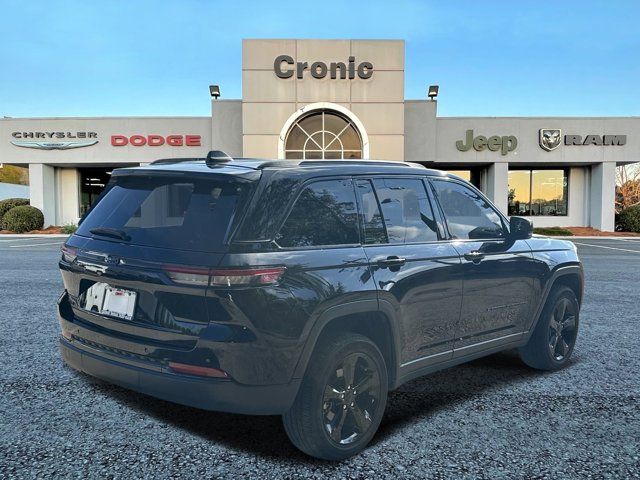 2023 Jeep Grand Cherokee Altitude