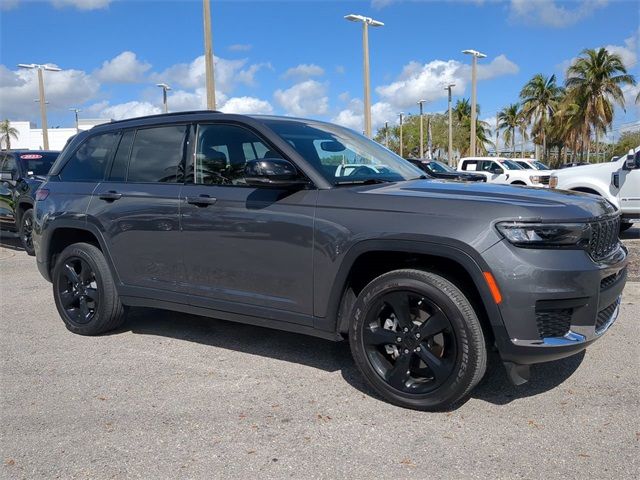 2023 Jeep Grand Cherokee Altitude