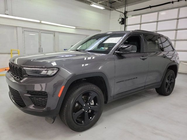 2023 Jeep Grand Cherokee Altitude