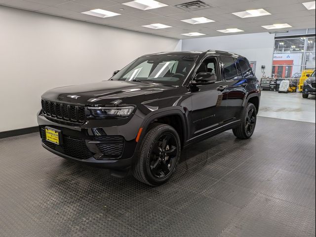 2023 Jeep Grand Cherokee Altitude