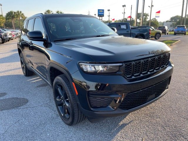 2023 Jeep Grand Cherokee Altitude