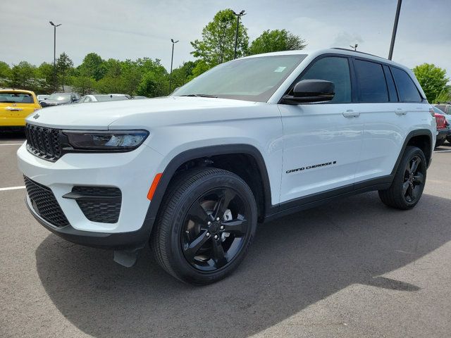 2023 Jeep Grand Cherokee Altitude