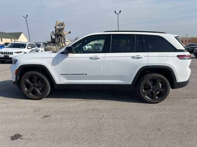 2023 Jeep Grand Cherokee Altitude
