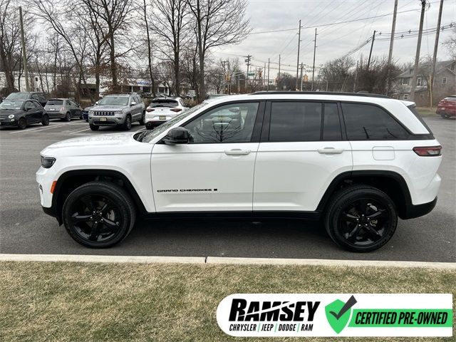 2023 Jeep Grand Cherokee Altitude