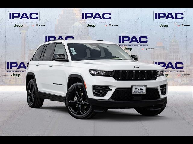 2023 Jeep Grand Cherokee Altitude