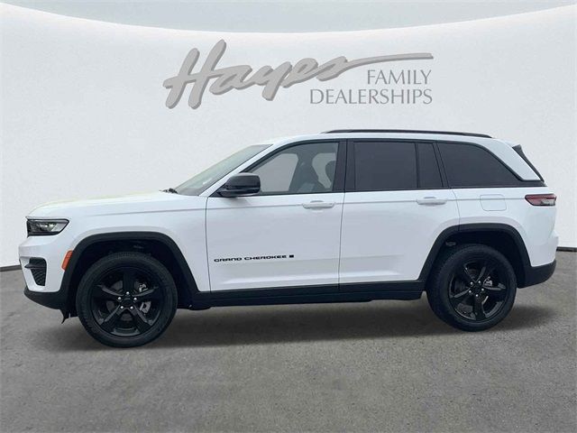 2023 Jeep Grand Cherokee Altitude