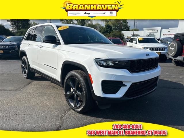 2023 Jeep Grand Cherokee Altitude