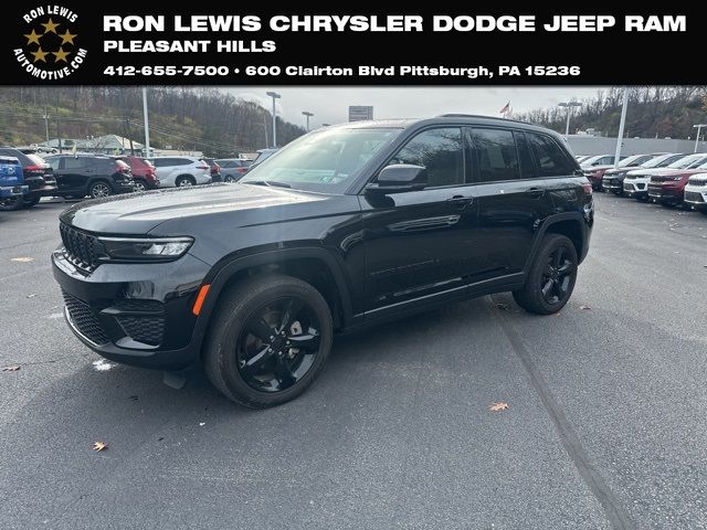 2023 Jeep Grand Cherokee Altitude