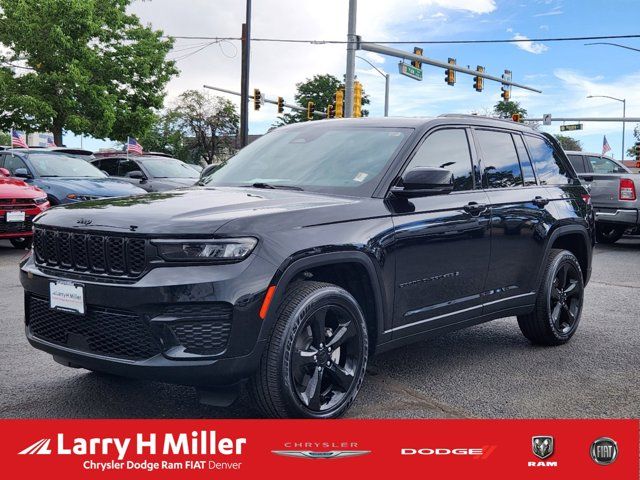 2023 Jeep Grand Cherokee Altitude