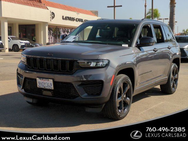 2023 Jeep Grand Cherokee Altitude