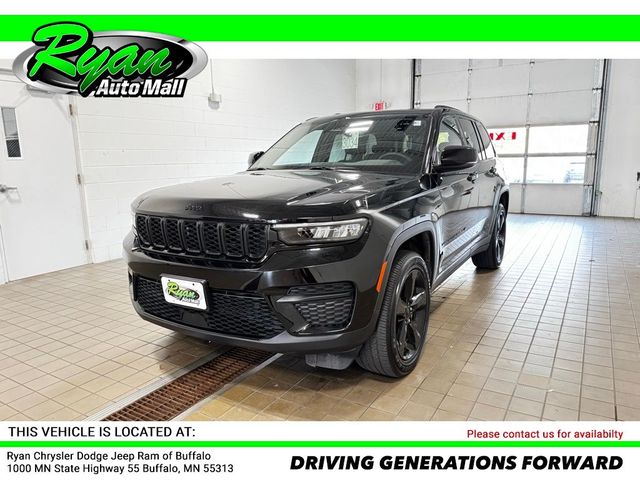 2023 Jeep Grand Cherokee Altitude