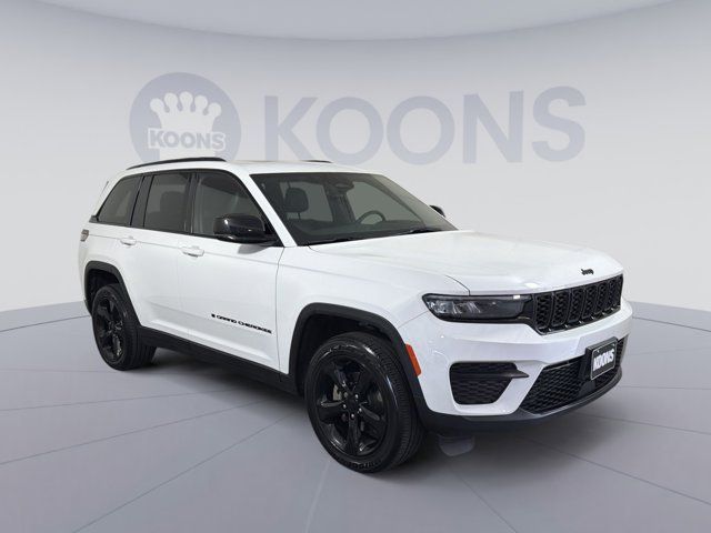 2023 Jeep Grand Cherokee Altitude